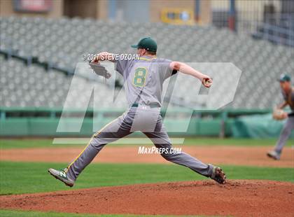 Thumbnail 2 in Tracy vs Granada  photogallery.