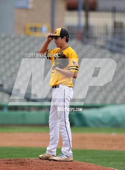 Thumbnail 3 in Tracy vs Granada  photogallery.