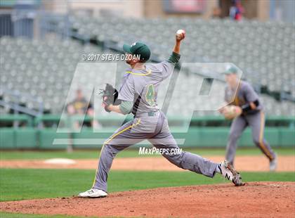 Thumbnail 1 in Tracy vs Granada  photogallery.