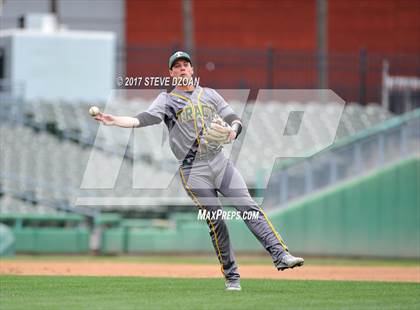 Thumbnail 2 in Tracy vs Granada  photogallery.