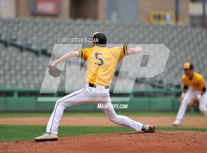 Thumbnail 3 in Tracy vs Granada  photogallery.