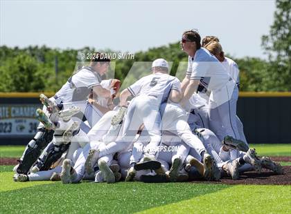 Thumbnail 2 in Lee's Summit vs. Liberty North (MSHSAA Class 6 Quarterfinal) photogallery.