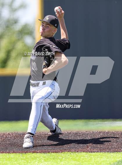 Thumbnail 3 in Lee's Summit vs. Liberty North (MSHSAA Class 6 Quarterfinal) photogallery.
