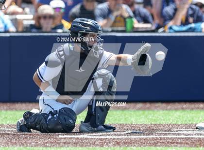 Thumbnail 2 in Lee's Summit vs. Liberty North (MSHSAA Class 6 Quarterfinal) photogallery.
