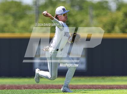 Thumbnail 3 in Lee's Summit vs. Liberty North (MSHSAA Class 6 Quarterfinal) photogallery.