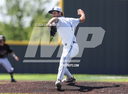 Thumbnail 1 in Lee's Summit vs. Liberty North (MSHSAA Class 6 Quarterfinal) photogallery.