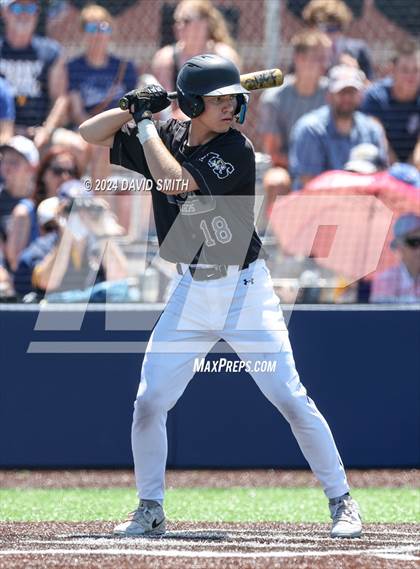 Thumbnail 2 in Lee's Summit vs. Liberty North (MSHSAA Class 6 Quarterfinal) photogallery.