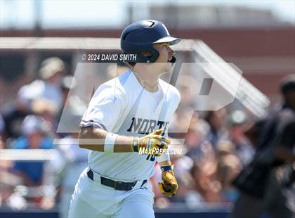 Thumbnail 2 in Lee's Summit vs. Liberty North (MSHSAA Class 6 Quarterfinal) photogallery.