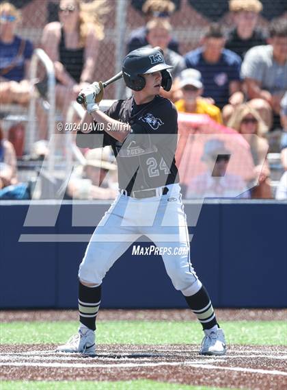 Thumbnail 3 in Lee's Summit vs. Liberty North (MSHSAA Class 6 Quarterfinal) photogallery.