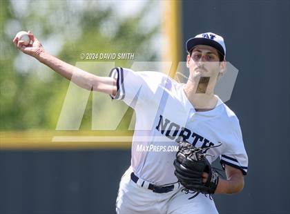 Thumbnail 3 in Lee's Summit vs. Liberty North (MSHSAA Class 6 Quarterfinal) photogallery.