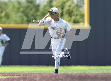 Thumbnail 3 in Lee's Summit vs. Liberty North (MSHSAA Class 6 Quarterfinal) photogallery.