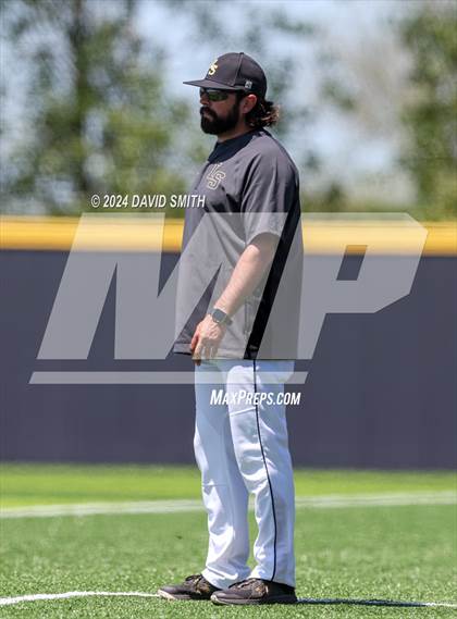 Thumbnail 3 in Lee's Summit vs. Liberty North (MSHSAA Class 6 Quarterfinal) photogallery.