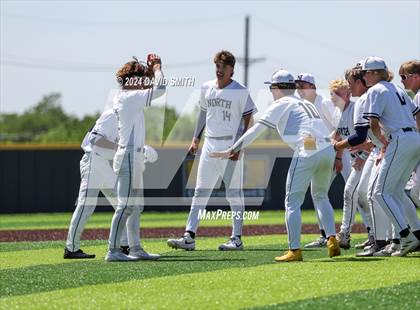 Thumbnail 2 in Lee's Summit vs. Liberty North (MSHSAA Class 6 Quarterfinal) photogallery.
