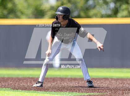 Thumbnail 2 in Lee's Summit vs. Liberty North (MSHSAA Class 6 Quarterfinal) photogallery.