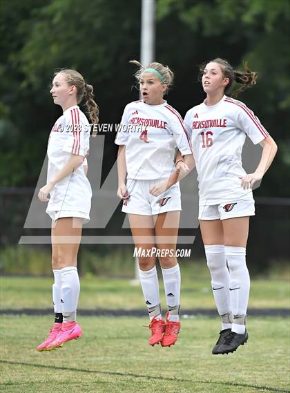 Thumbnail 2 in Jacksonville @ Eastern Alamance (3A East Regional Final) photogallery.