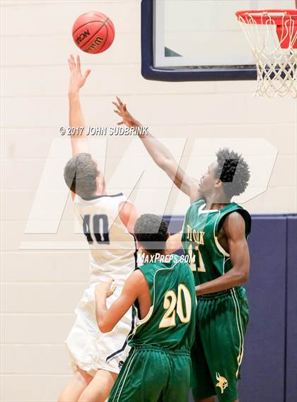 Thumbnail 2 in White Oak @ Swansboro photogallery.