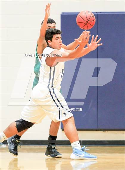 Thumbnail 3 in White Oak @ Swansboro photogallery.