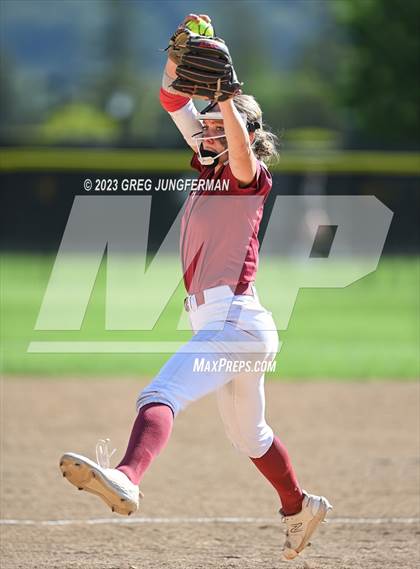 Thumbnail 2 in Cardinal Newman @ Marin Catholic photogallery.