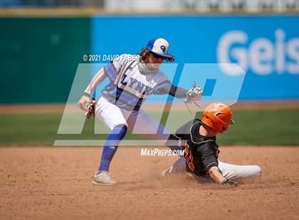 Thumbnail 3 in Tyrone vs. Oley Valley (PIAA 3A Championship) photogallery.