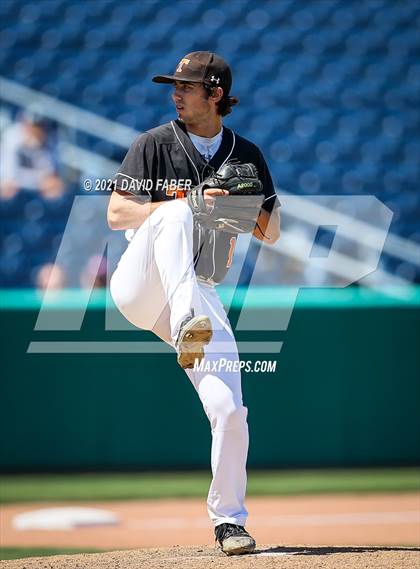 Thumbnail 3 in Tyrone vs. Oley Valley (PIAA 3A Championship) photogallery.