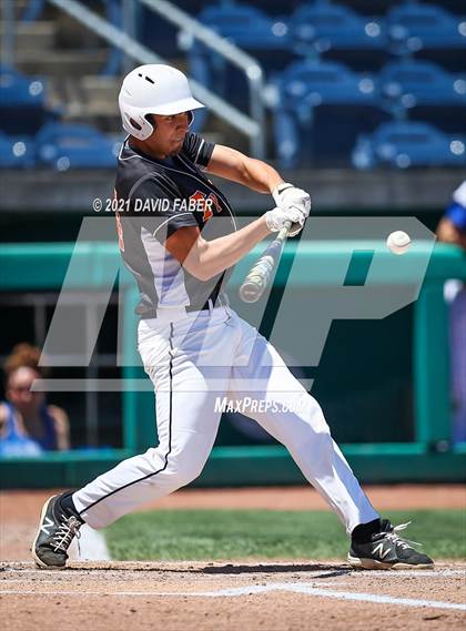Thumbnail 2 in Tyrone vs. Oley Valley (PIAA 3A Championship) photogallery.