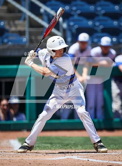 Thumbnail 3 in Tyrone vs. Oley Valley (PIAA 3A Championship) photogallery.