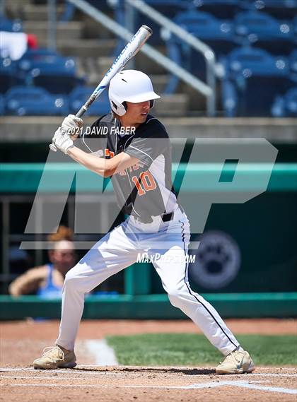 Thumbnail 3 in Tyrone vs. Oley Valley (PIAA 3A Championship) photogallery.