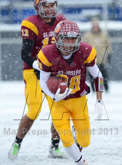 Thumbnail 1 in Brookfield vs. St. Joseph (CIAC Class M Final) photogallery.