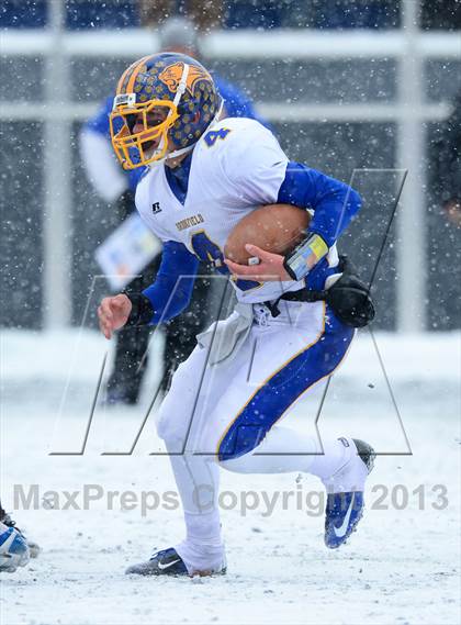 Thumbnail 3 in Brookfield vs. St. Joseph (CIAC Class M Final) photogallery.