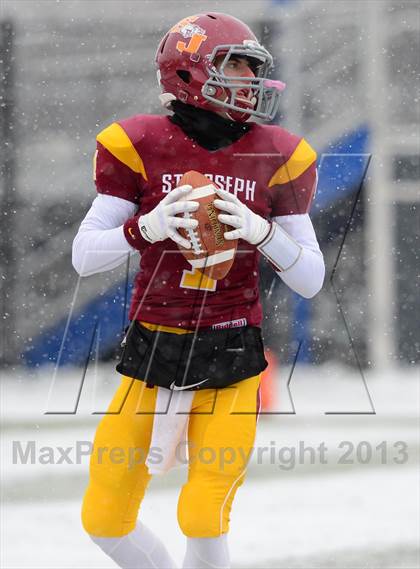 Thumbnail 3 in Brookfield vs. St. Joseph (CIAC Class M Final) photogallery.