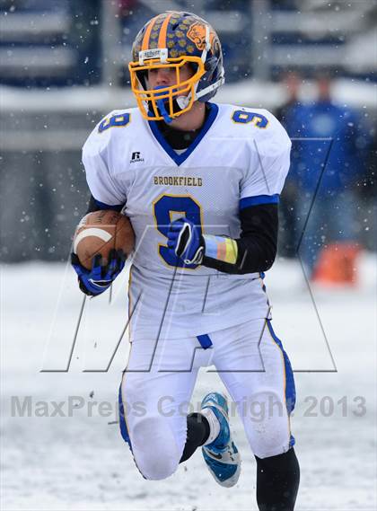 Thumbnail 3 in Brookfield vs. St. Joseph (CIAC Class M Final) photogallery.