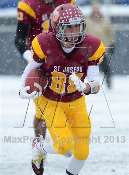 Thumbnail 3 in Brookfield vs. St. Joseph (CIAC Class M Final) photogallery.