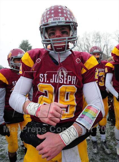 Thumbnail 3 in Brookfield vs. St. Joseph (CIAC Class M Final) photogallery.