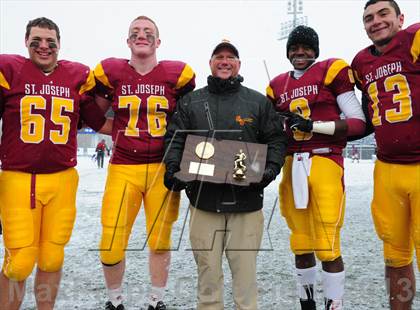Thumbnail 3 in Brookfield vs. St. Joseph (CIAC Class M Final) photogallery.
