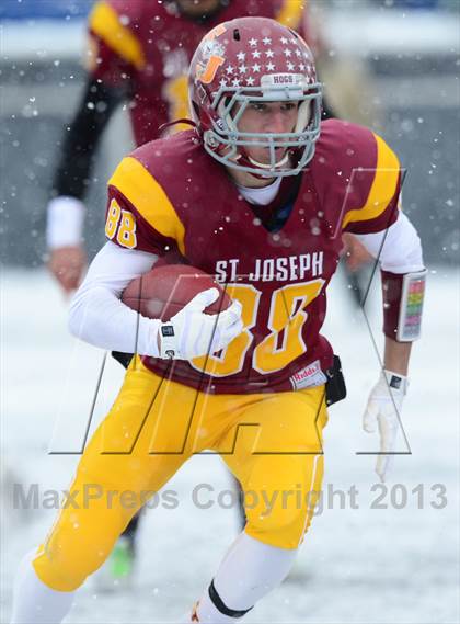 Thumbnail 3 in Brookfield vs. St. Joseph (CIAC Class M Final) photogallery.