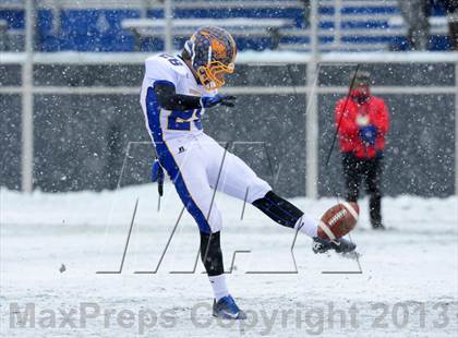 Thumbnail 2 in Brookfield vs. St. Joseph (CIAC Class M Final) photogallery.