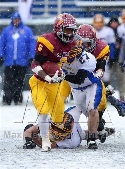 Thumbnail 2 in Brookfield vs. St. Joseph (CIAC Class M Final) photogallery.