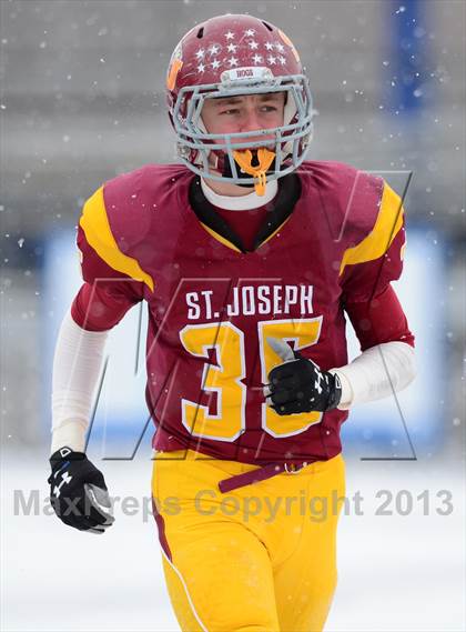 Thumbnail 2 in Brookfield vs. St. Joseph (CIAC Class M Final) photogallery.