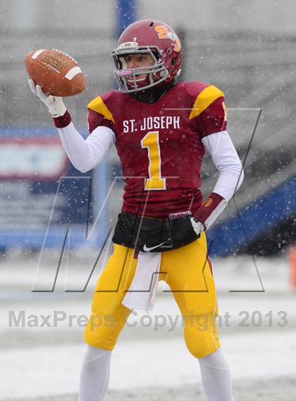 Thumbnail 2 in Brookfield vs. St. Joseph (CIAC Class M Final) photogallery.