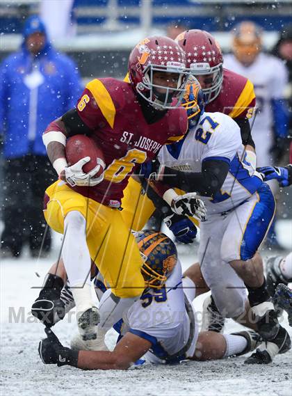 Thumbnail 1 in Brookfield vs. St. Joseph (CIAC Class M Final) photogallery.
