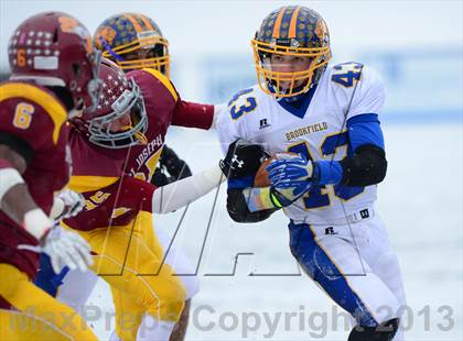 Thumbnail 3 in Brookfield vs. St. Joseph (CIAC Class M Final) photogallery.