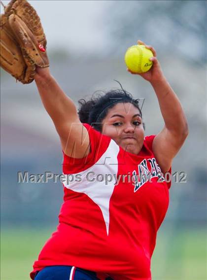 Thumbnail 2 in Brazosport vs St. Agnes (Brazosport Classic) photogallery.