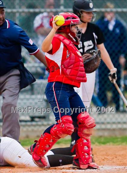 Thumbnail 1 in Brazosport vs St. Agnes (Brazosport Classic) photogallery.