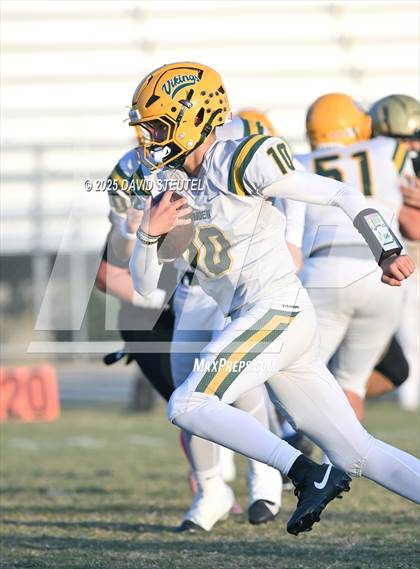 Thumbnail 2 in JV: Vanden @ Pioneer photogallery.