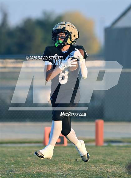 Thumbnail 2 in JV: Vanden @ Pioneer photogallery.