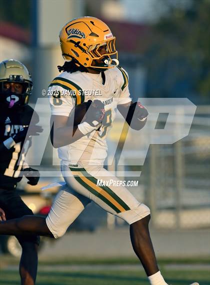 Thumbnail 1 in JV: Vanden @ Pioneer photogallery.