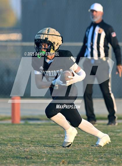 Thumbnail 3 in JV: Vanden @ Pioneer photogallery.