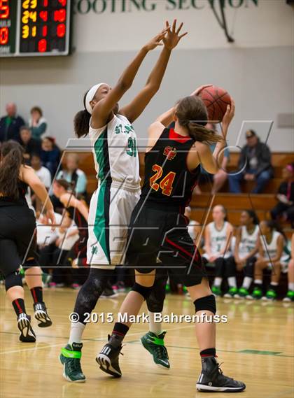 Thumbnail 2 in St. Francis @ St. Mary's (CIF SJS Division 1 Playoff) photogallery.