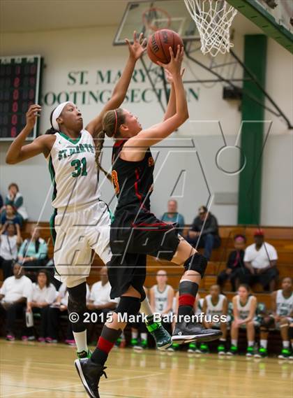 Thumbnail 1 in St. Francis @ St. Mary's (CIF SJS Division 1 Playoff) photogallery.