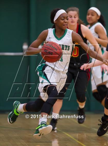 Thumbnail 1 in St. Francis @ St. Mary's (CIF SJS Division 1 Playoff) photogallery.